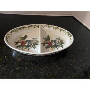 Portmeirion Holly and Ivy 11" Divided Oval Server